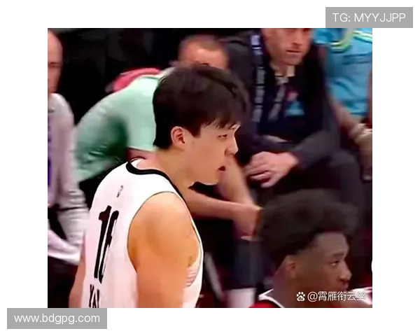 杨瀚森替补出场首次得分两罚全中 成功迎来NBA常规赛首得分 杨瀚森替补出场首次得分两罚全中 成功迎来NBA常规赛首得分