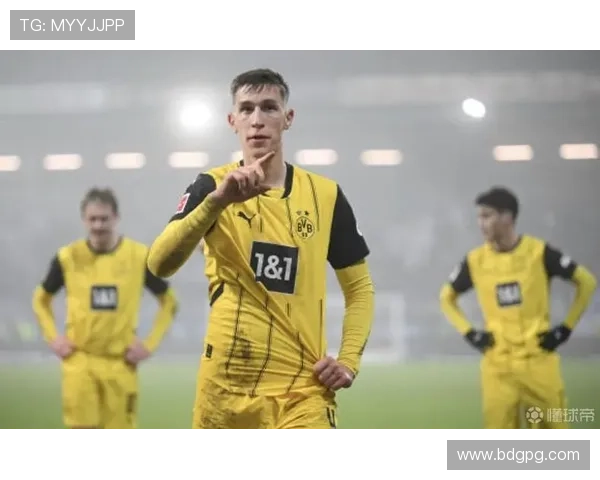 德天空报道施洛特贝克脚部受伤缺席德国队训练或将错过对阵卢森堡比赛